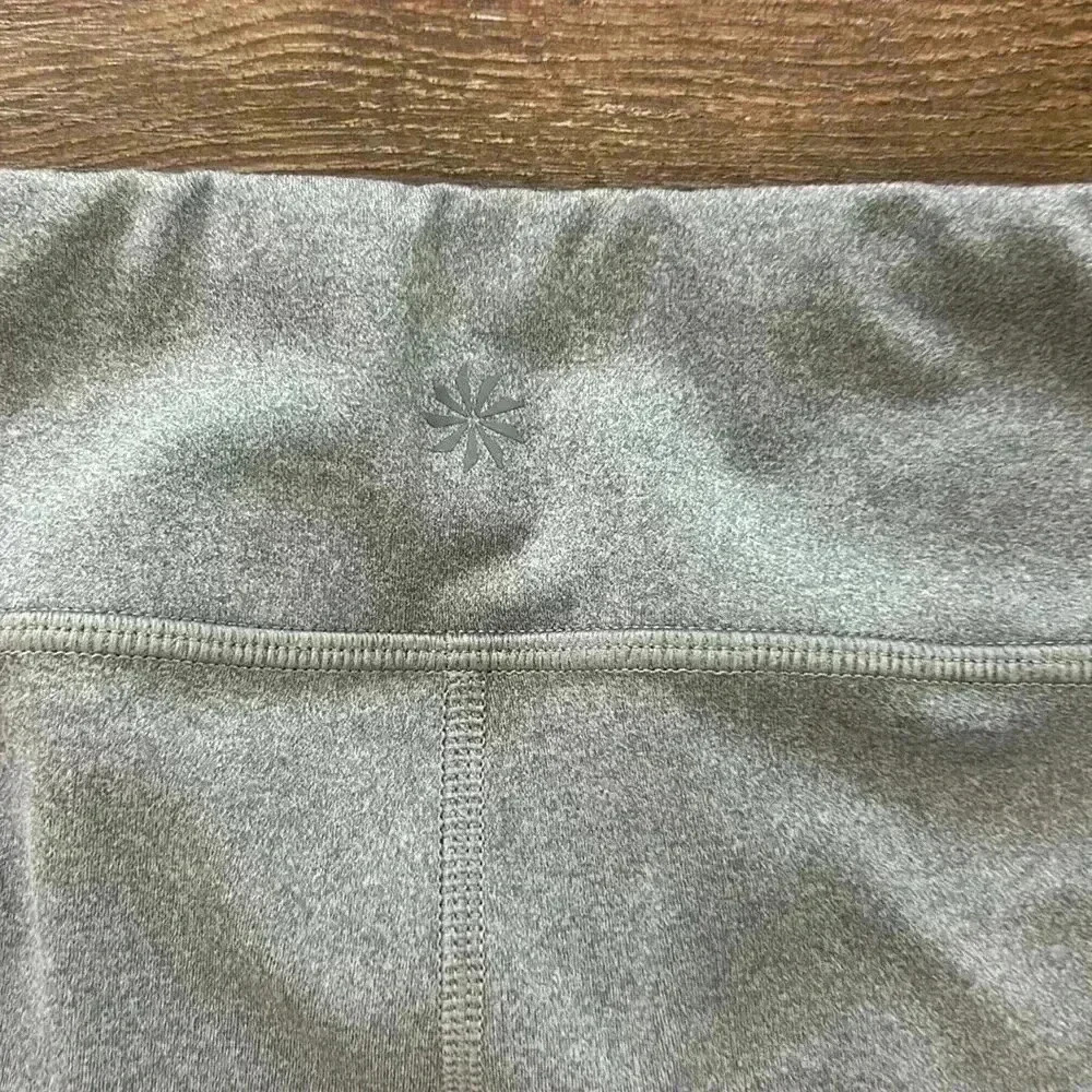 ATHLETA GIRL Size XL 14 Heather Gray On Pointe Cross Hem Capri Leggings RN54023 - Picture 8 of 9